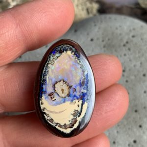 Oase Abbildender Boulder Opal