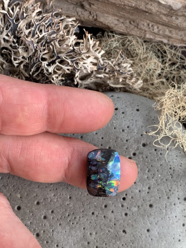 Süsser Boulder Opal