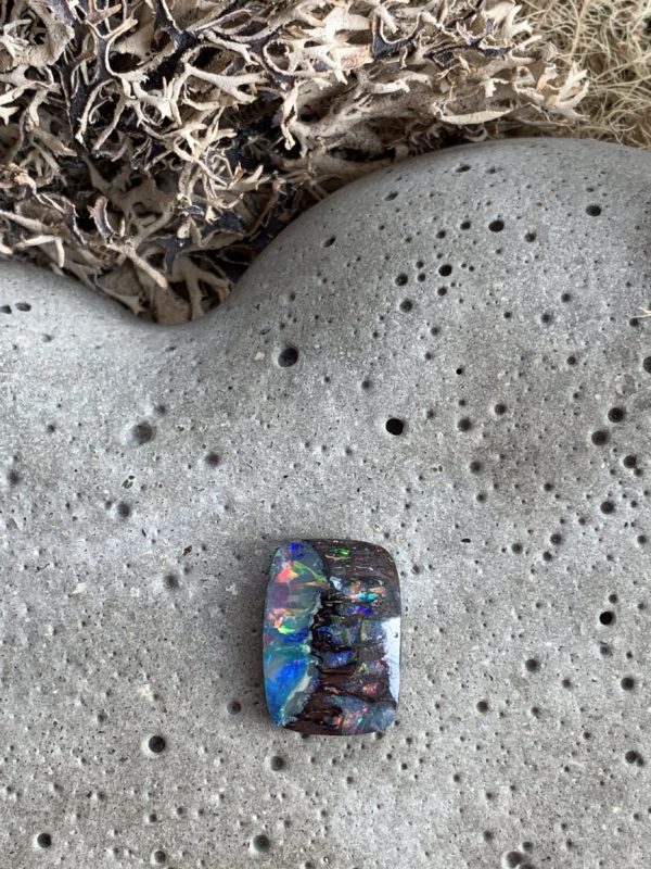 Süsser Boulder Opal